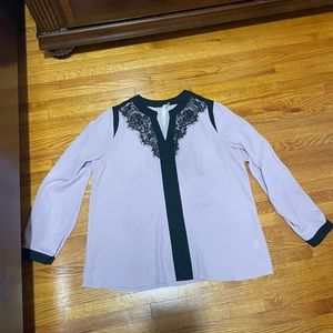 NY Collection Women’s Lavender Blouse with Black Lace